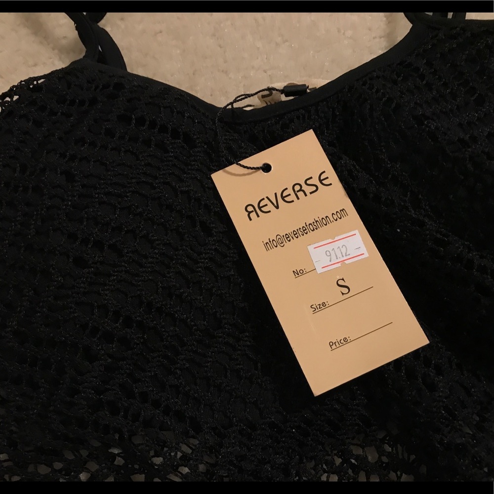 Nasty Gal Black Crop Top - Picture 3 of 3